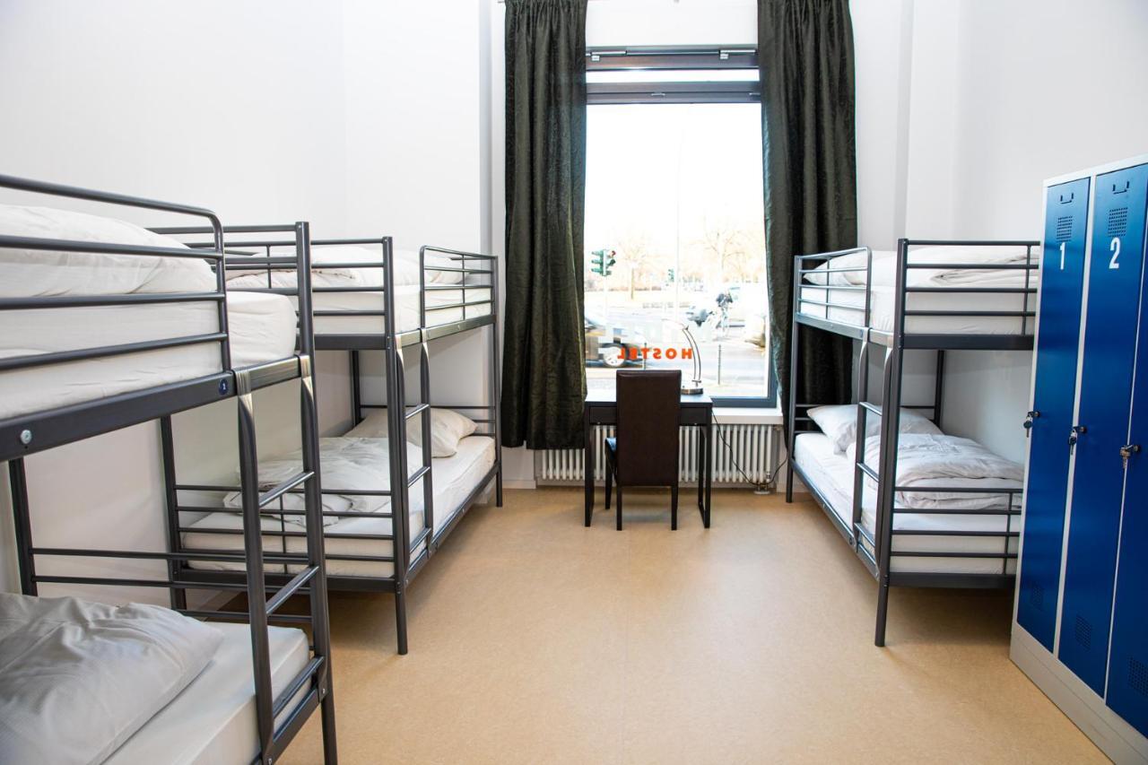 Midel Hostel Берлин Экстерьер фото